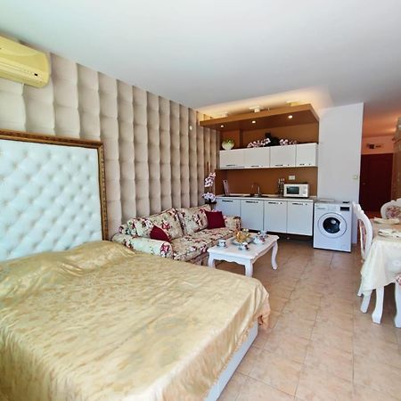 Dom-El Real Apartments In Sea View Complex Sveti Vlas Exteriör bild