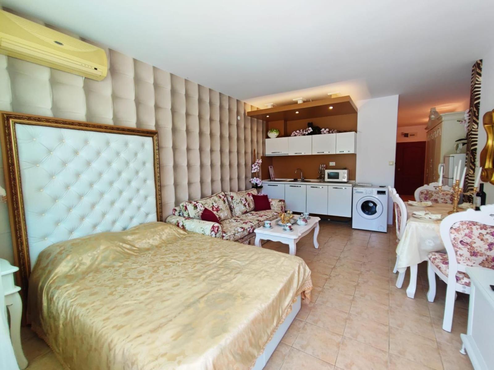 Dom-El Real Apartments In Sea View Complex Sveti Vlas Exteriör bild